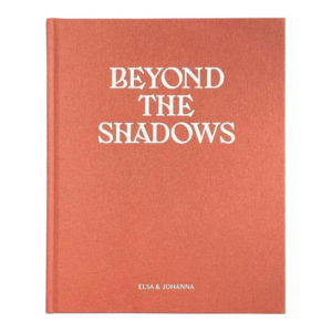 Beyond the shadows d'Elsa et Johanna